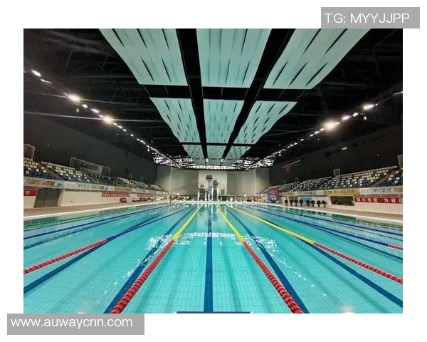 游泳明星李青峰突破极限勇夺世界冠军背后的成长故事